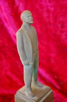 Скульптура Ленин на постаменте, материал бронза, высота 35 см., ширина 20 см., длина 20 см. - 6