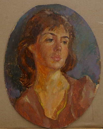  Портрет девушки в овальной рамке  34-26 см.  картон масло 1970е